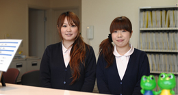 元気で明るいスタッフが対応いたします。
